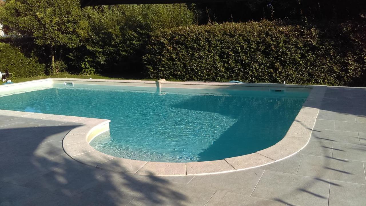 Le Grenier De Gaston Apartment Thouars-sur-Garonne Luaran gambar
